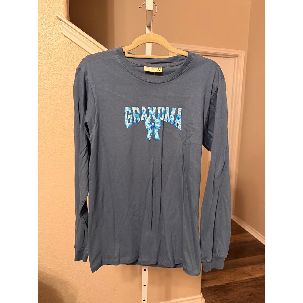 Simply Southern Grandma Long sleeve Tee Size Small - Picture 1 of 3